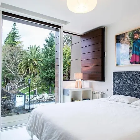 Art /design & Pool Angeles