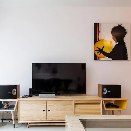 Art /design & Pool Apartamento Angeles